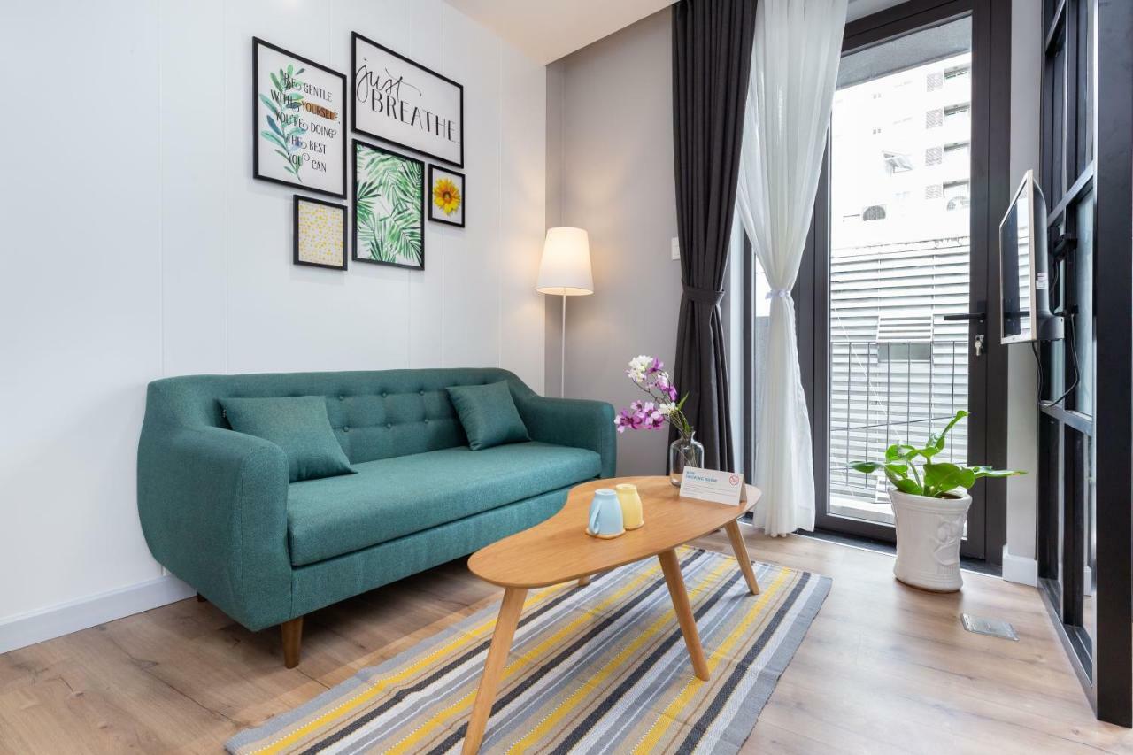 Cozrum Homes - Premier Residence Thành Pho Ho Chí Minh Esterno foto