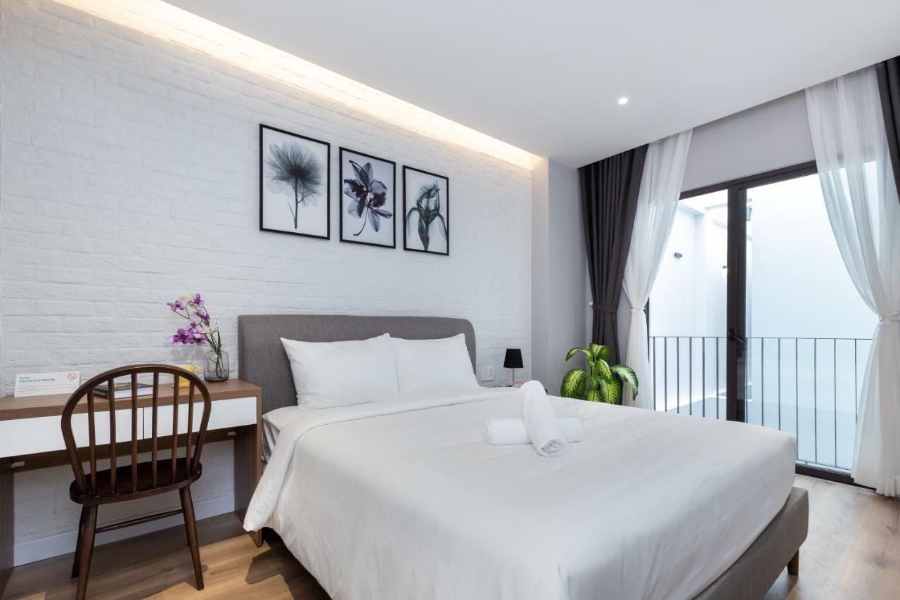 Cozrum Homes - Premier Residence Thành Pho Ho Chí Minh Esterno foto