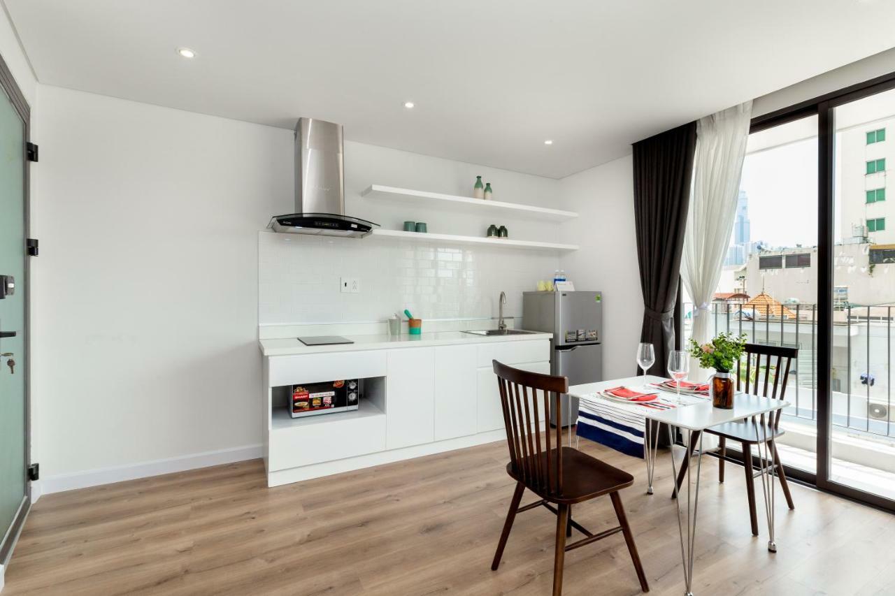 Cozrum Homes - Premier Residence Thành Pho Ho Chí Minh Esterno foto